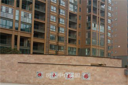 龙都人民家园科信.一中学区房，套三，一楼带院，全明户型